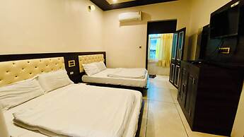 Hotel Vaikunth Palace