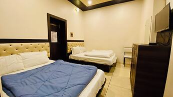 Hotel Vaikunth Palace