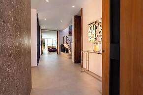 Villa Blanchette Marrakech – Villa Élégante avec Piscine Chauffée et S