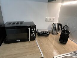 Academys Modern Apartments by Athens Urban Retreat