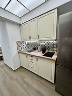 Academys Modern Apartments by Athens Urban Retreat