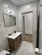 Academys Modern Apartments by Athens Urban Retreat