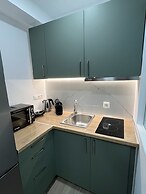 Academys Modern Apartments by Athens Urban Retreat