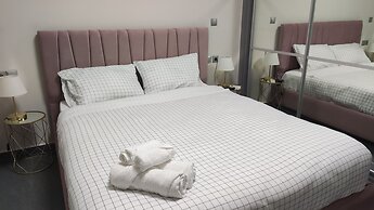 Ermou Downtown Suites by Athens Urban Retreat