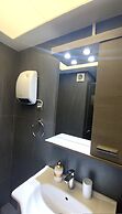 Ermou Downtown Suites by Athens Urban Retreat