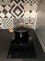 Ermou Downtown Suites by Athens Urban Retreat