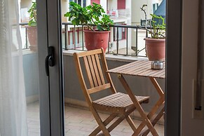 Central Main Square 2