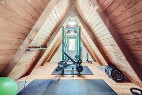 Sauna Firepit King Bed Close to Skiing