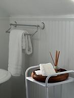 Victorian Gem Walk to Downtown Claw Tub Yard