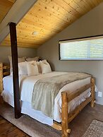 Perch Point- Hikers Dream Cabin Base