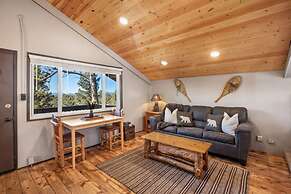 Perch Point- Hikers Dream Cabin Base