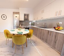 Seaside Apartments in Agkisaras 2