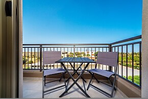 Seaside Apartments in Agkisaras