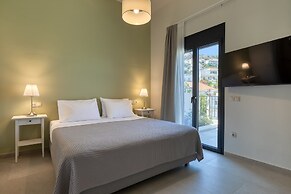Lemonia Suites in Ikaria