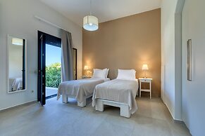 Lemonia Suites in Ikaria
