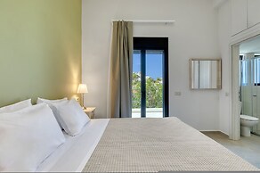 Lemonia Suites in Ikaria