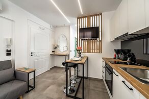Konstantina's & Nicol's Studios