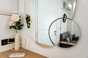 Konstantina's & Nicol's Studios
