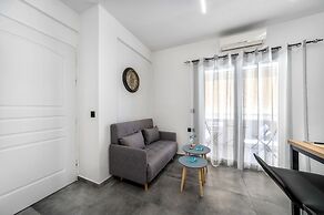 Konstantina & Antonio Studios