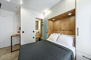 Konstantina's & Nicol's Studios