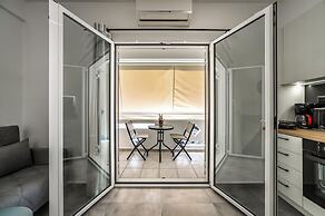 Konstantina's & Nicol's Studios