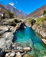 One & Only Losone Suite