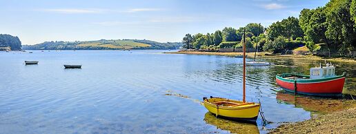 Apartment in Porspoder Near Plage du Bourg
