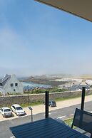 Apartment in Porspoder Near Plage du Bourg