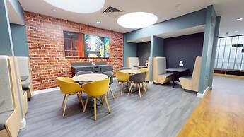 Student Only Will Wyatt Court