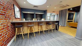 Student Only Will Wyatt Court