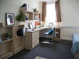 Student Only Will Wyatt Court