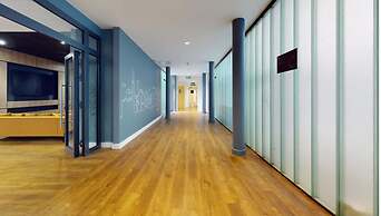 Student Only Will Wyatt Court