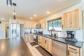 Views, Trails, Hot Tub & More: Luxe Wyoming Oasis