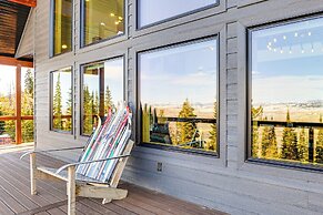 Views, Trails, Hot Tub & More: Luxe Wyoming Oasis