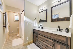 Views, Trails, Hot Tub & More: Luxe Wyoming Oasis