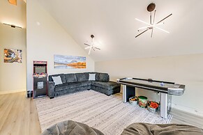 Views, Trails, Hot Tub & More: Luxe Wyoming Oasis