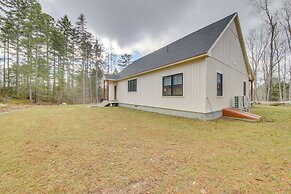 4 Mi to Boothbay Harbor: Quiet Retreat w/ Deck