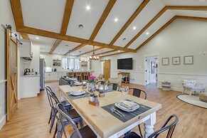 4 Mi to Boothbay Harbor: Quiet Retreat w/ Deck