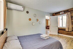 8 Mi to Lake Wallenpapack: Gem w/ Deck & Game Room