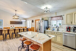 8 Mi to Lake Wallenpapack: Gem w/ Deck & Game Room