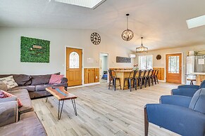 8 Mi to Lake Wallenpapack: Gem w/ Deck & Game Room