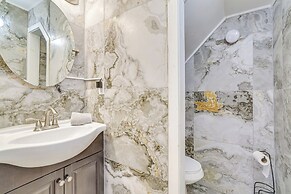 8 Mi to Lake Wallenpapack: Gem w/ Deck & Game Room