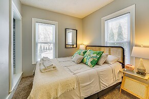 Canal-front White Lake Escape w/ Paddleboard