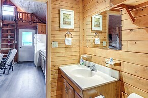 Waterfront Camp on Long Lake w/ Trail Access!