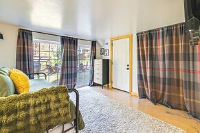 Walk to Golf, Lake: Twain Harte Cabin w/ Fireplace