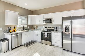 3 Mi to Tucson Mall: Home w/ Large Outdoor Space!