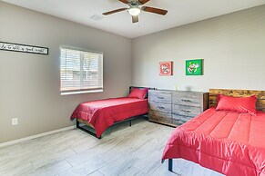 3 Mi to Tucson Mall: Home w/ Large Outdoor Space!