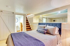 Hike, Fish & Explore: Family Cabin in Sulphur!