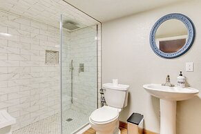 Hike, Fish & Explore: Family Cabin in Sulphur!