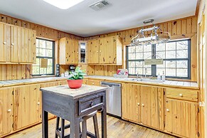 Hike, Fish & Explore: Family Cabin in Sulphur!